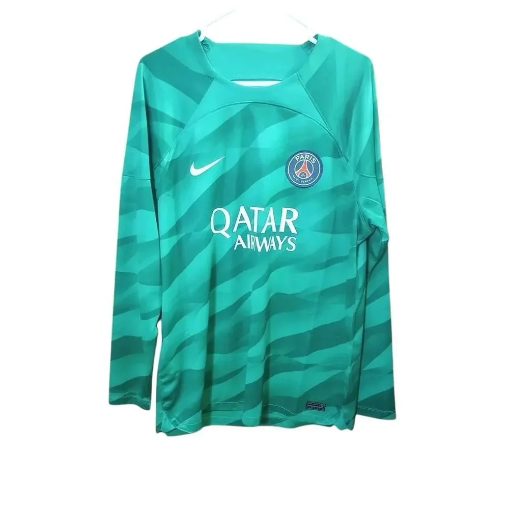 Nike qatar airways